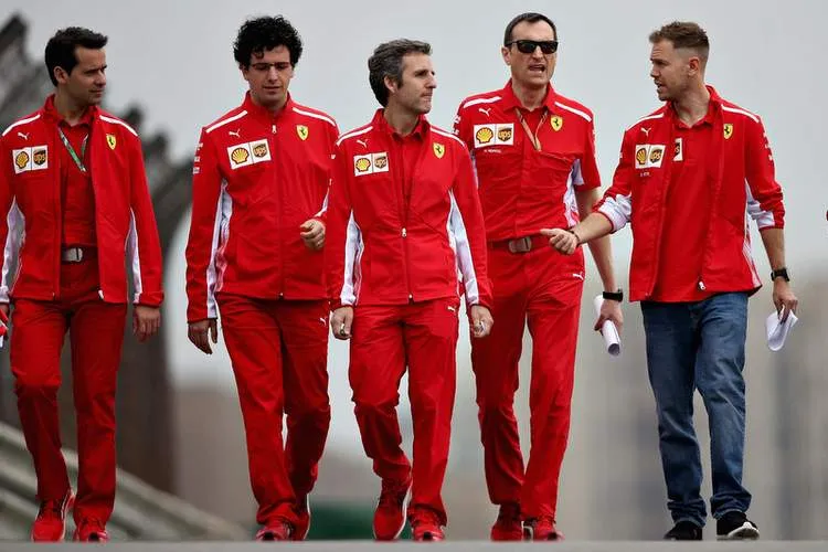 sebastianvettelf1grandprixchinapreviewsovufolo f7nx 1