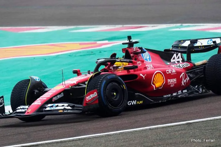 skysports lewis hamilton ferrari 6807133 1 001
