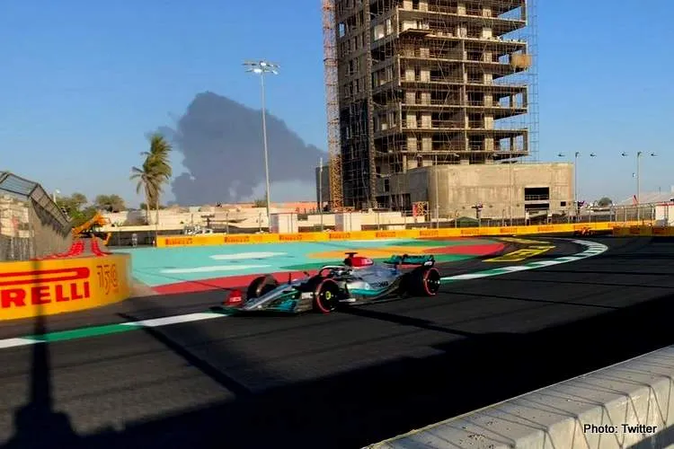 smoke mercedes fire gpda f1 drivers fire aramco hamilton mercedes