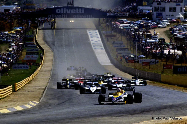 south african grand prix mansell leads senna pv 1