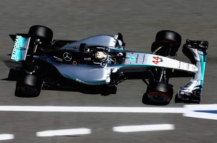 spanish f1 grand prix practice 1 dxntgdzpex