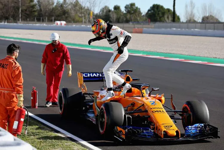 stoffelvandoornef1wintertestingbarcelonacoddcackme4x