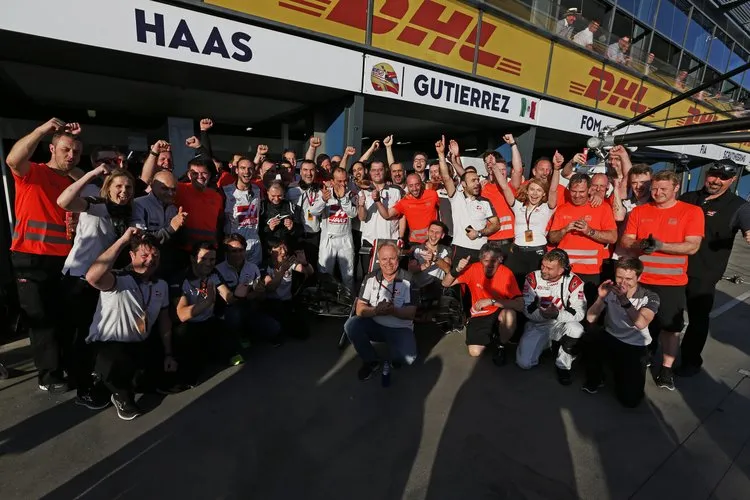 team photo 815