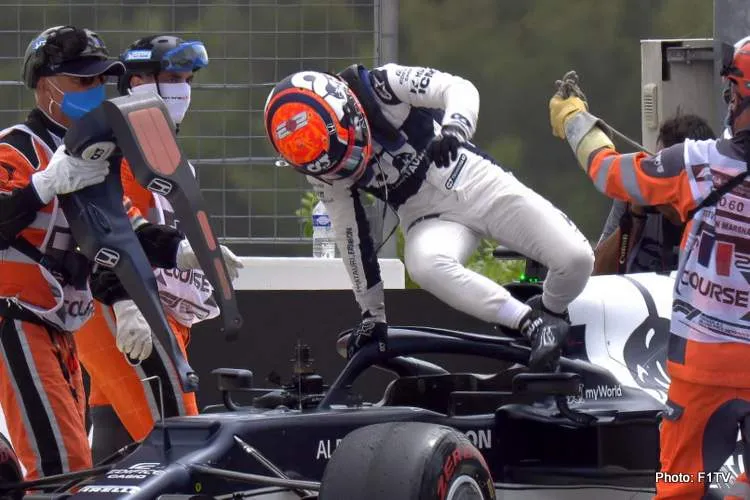 tsunoda crash french grand prix