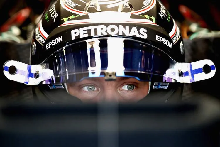 valtteribottasf1grandprixsingaporepracticewh7b1kt0azhx 1