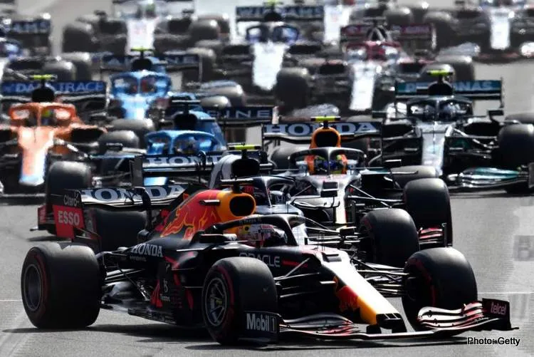 verstappen center 1200x743 1