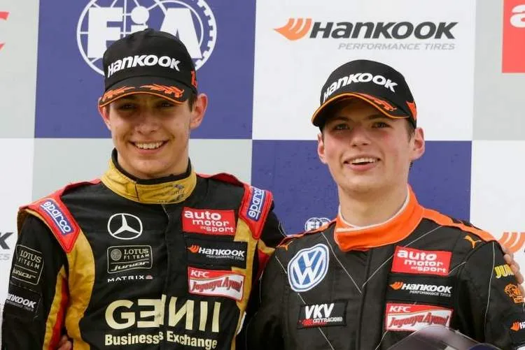 verstappen f3 fuoco ocon r1200