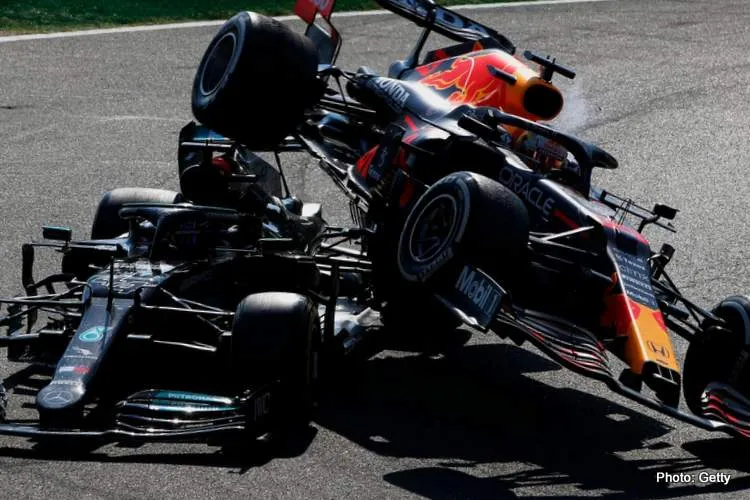 verstappen hamilton crash monza italian grand prix3