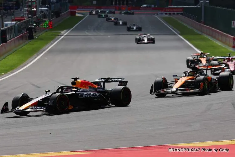 verstappen piastri spa 2025