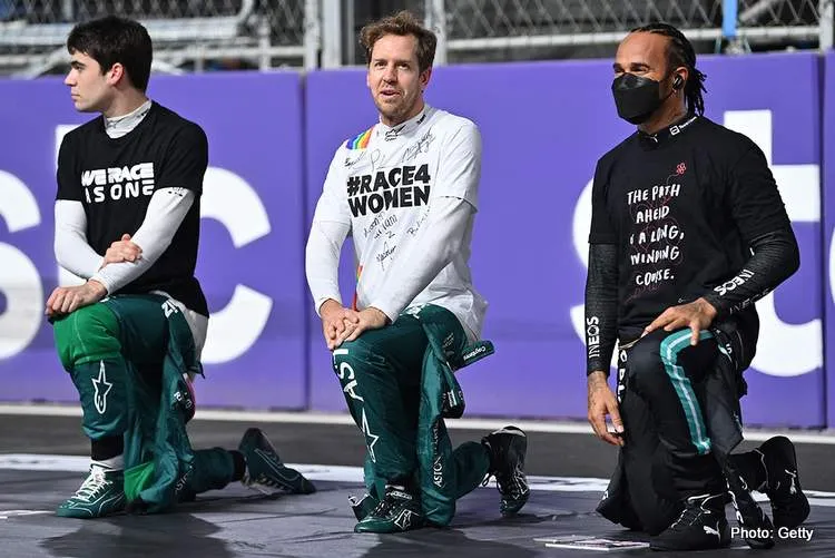 vettel hamilton stroll take knee 2022