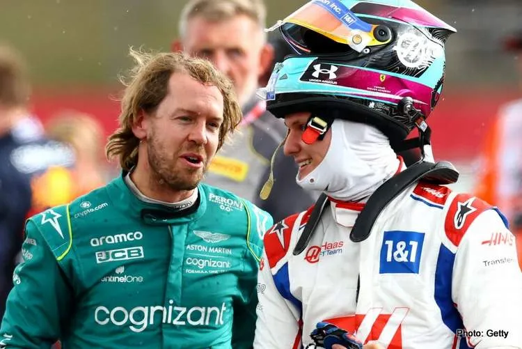 vettel schumacher silverstone 2022