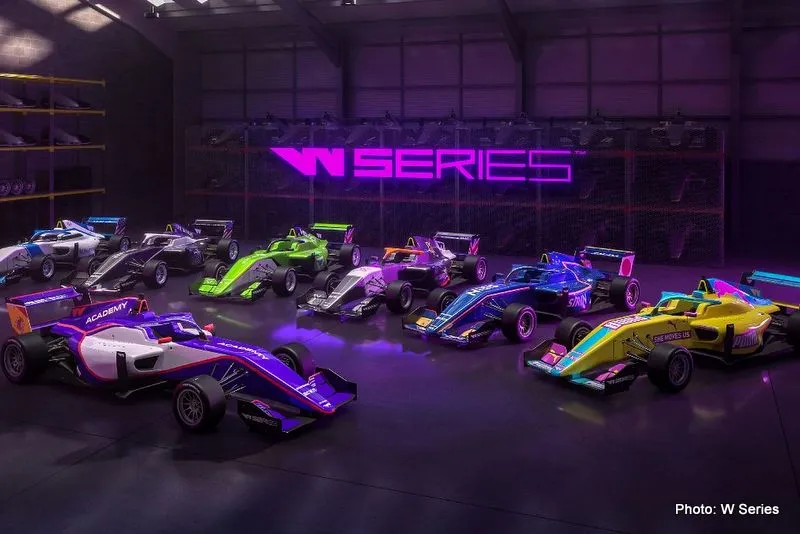 w series team 001