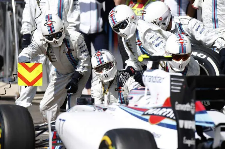 williams pitstop crew