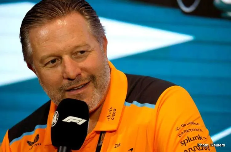 zak brown 001