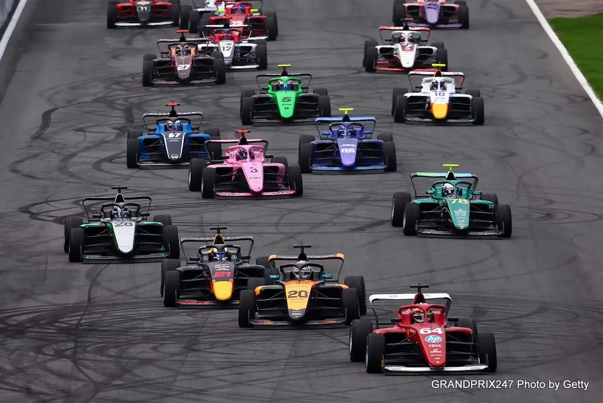 F1-Academy-25-2026