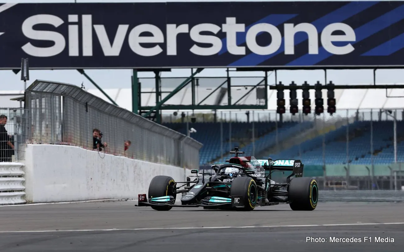 M593346_F1_Academy_Champion_Doriane_Pin_Breaks_New_Ground_with_Maiden_F1_Test