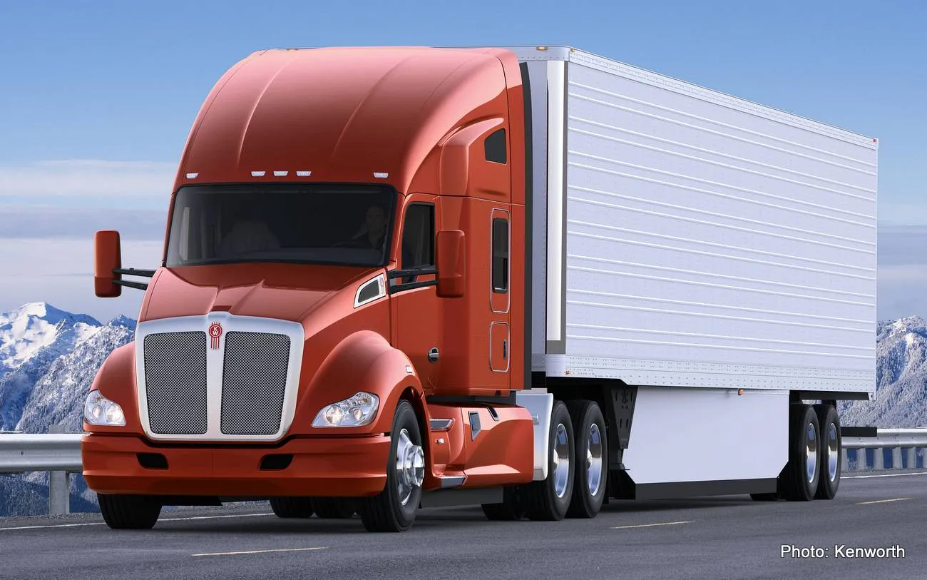 Kenworth-T680-Advantage-76-inch-Sleeper