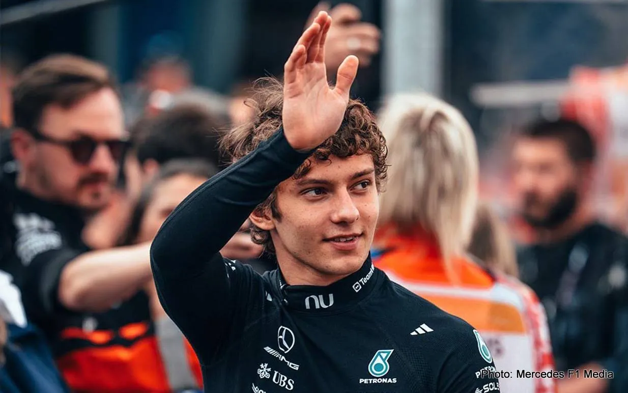 kimi antonelli f1 mercedes