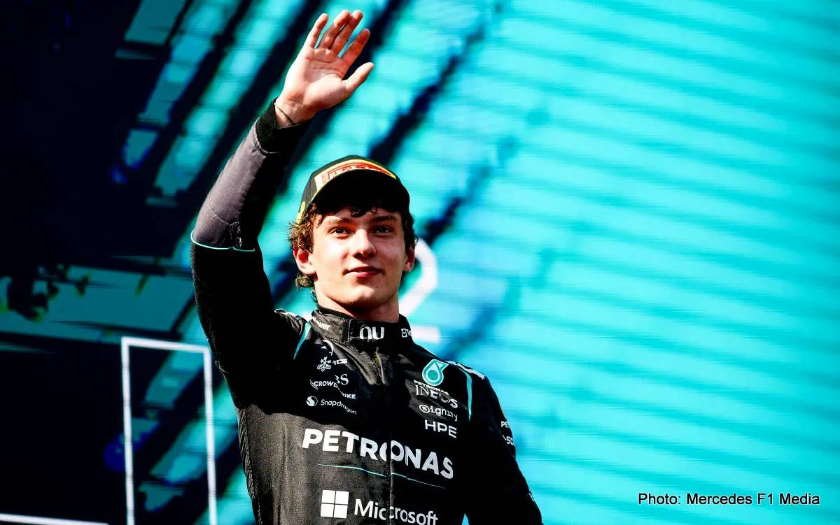Kimi-Antonelli-podium-austria 2026