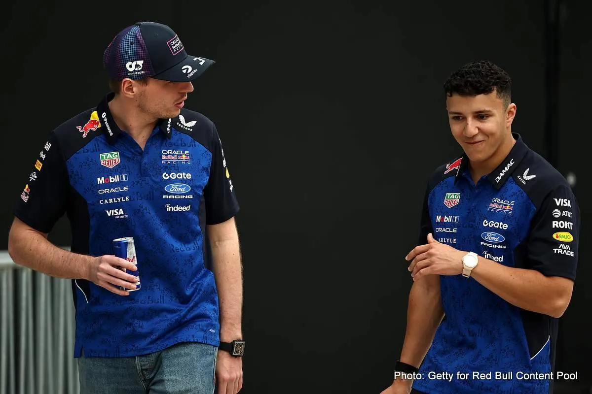 Verstappen-Hadjar-Miami-2026
