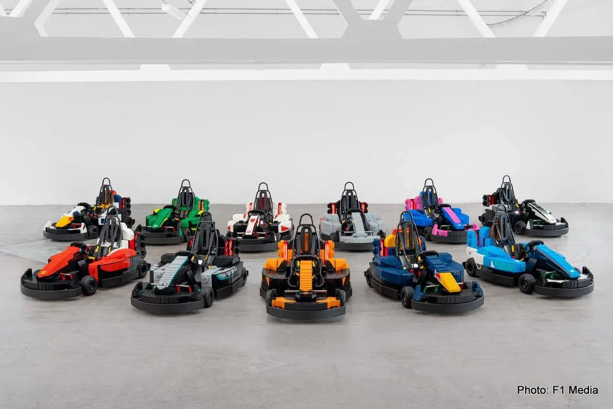 LEGO-Mini-Cars-Silverstone-2026