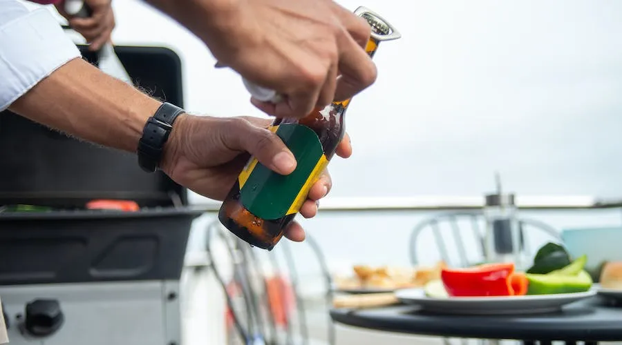 bieropener artikel rechtenvrije afbeelding gift campain