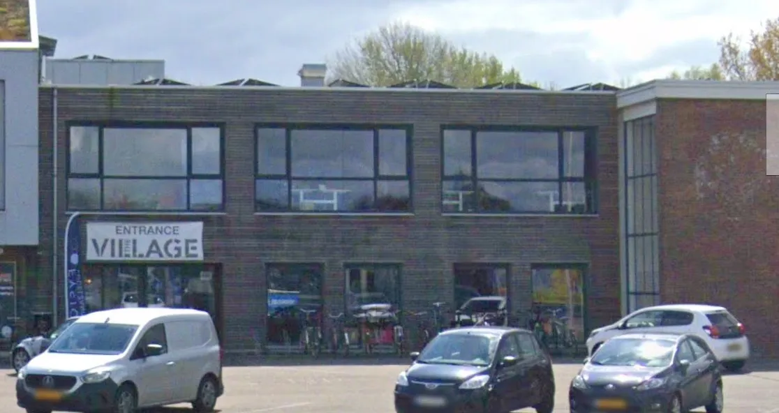 entrance the village peizerweg