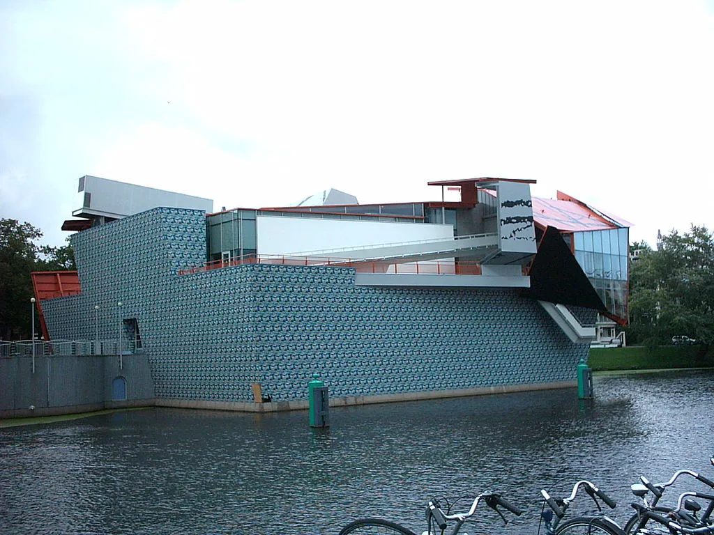 1024px groninger museum cc by 10andre engels