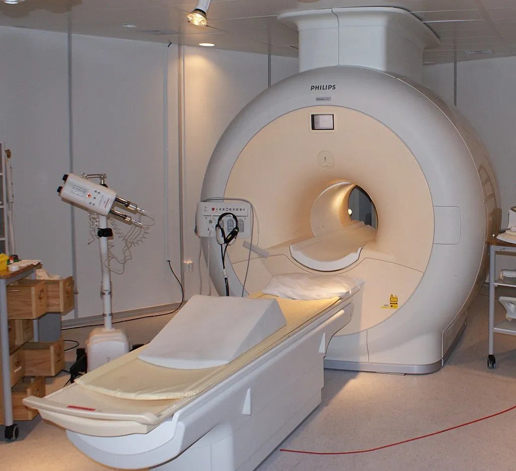 1024px mri philips cc by 30 wikipedia commons jan ainali