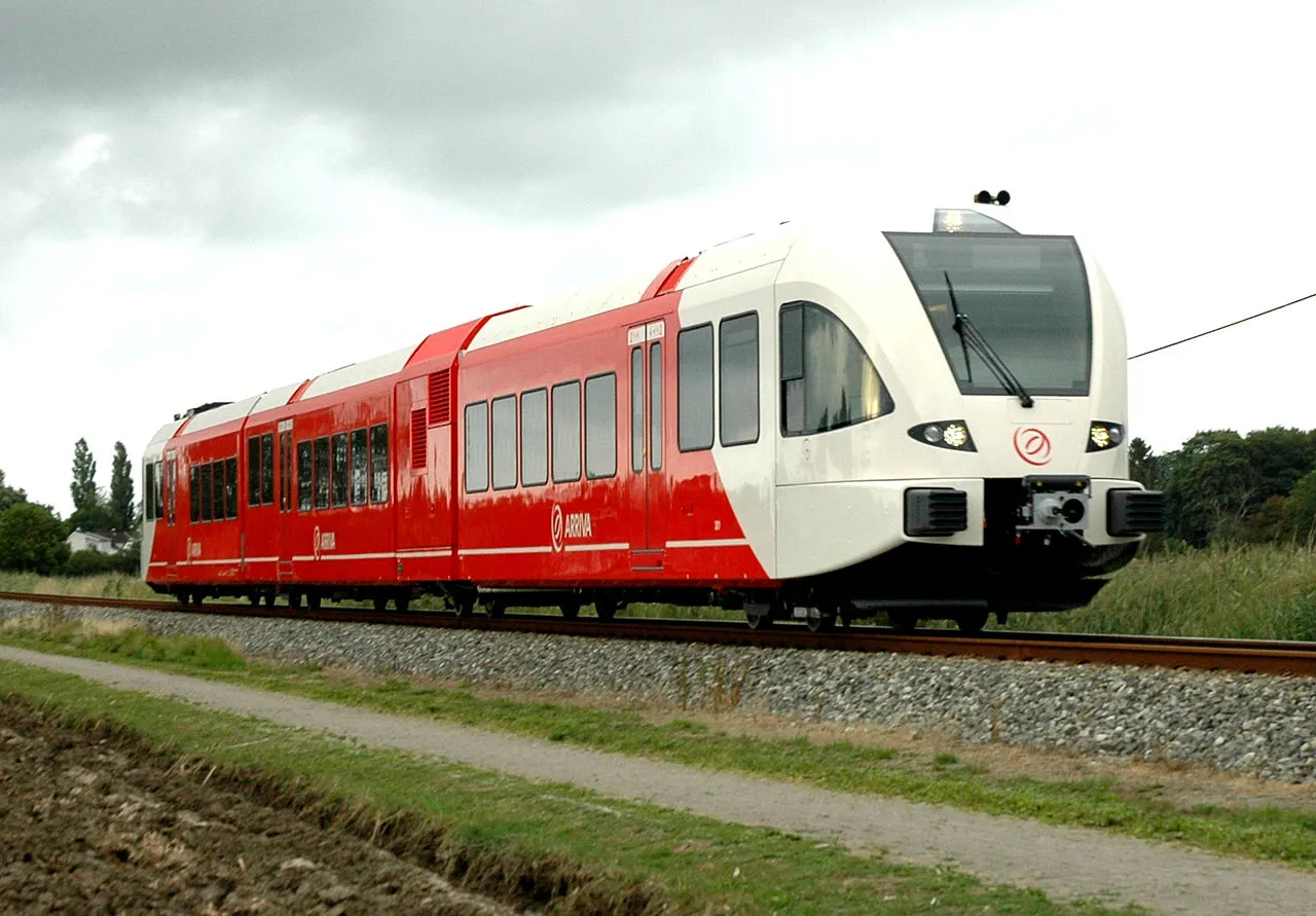 1280px arriva 301 iii 1280px arriva 301 iii trein naar bunde cc by sa 30 jan oosterhuis