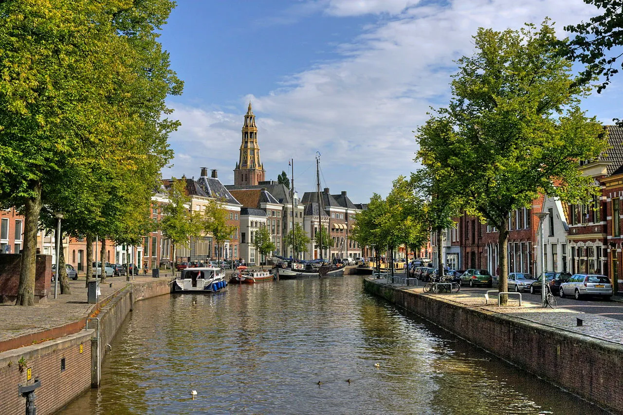 1280px groningen hoge en lage der a bert kaufmann cc by sa 30 bert kaufmann