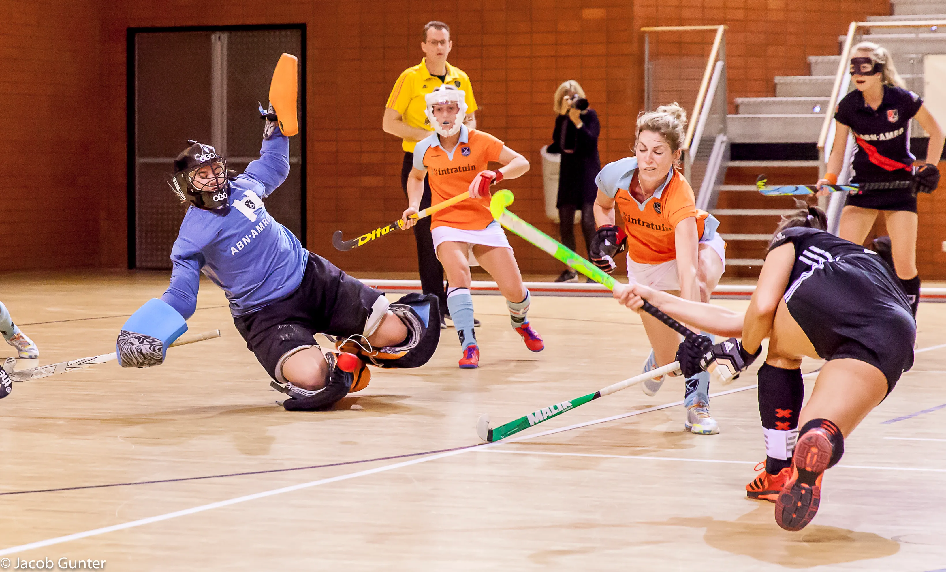20170121 mg 9722 1 keeper ghhc maakt strafcorner onschadelijk van de topscorer van amsterdam