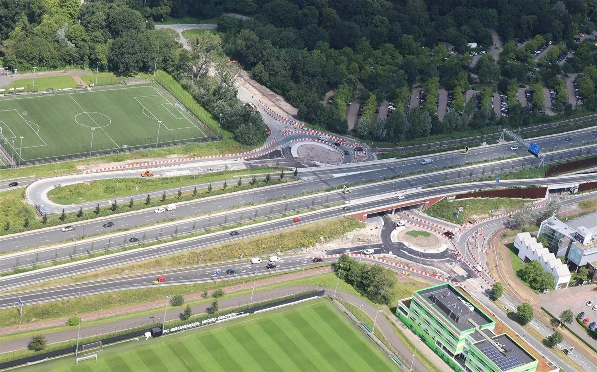 20240724 luchtfoto botronde corpus den hoorn stadspark foto rijkswaterstaat img 0599 rwsnn ring