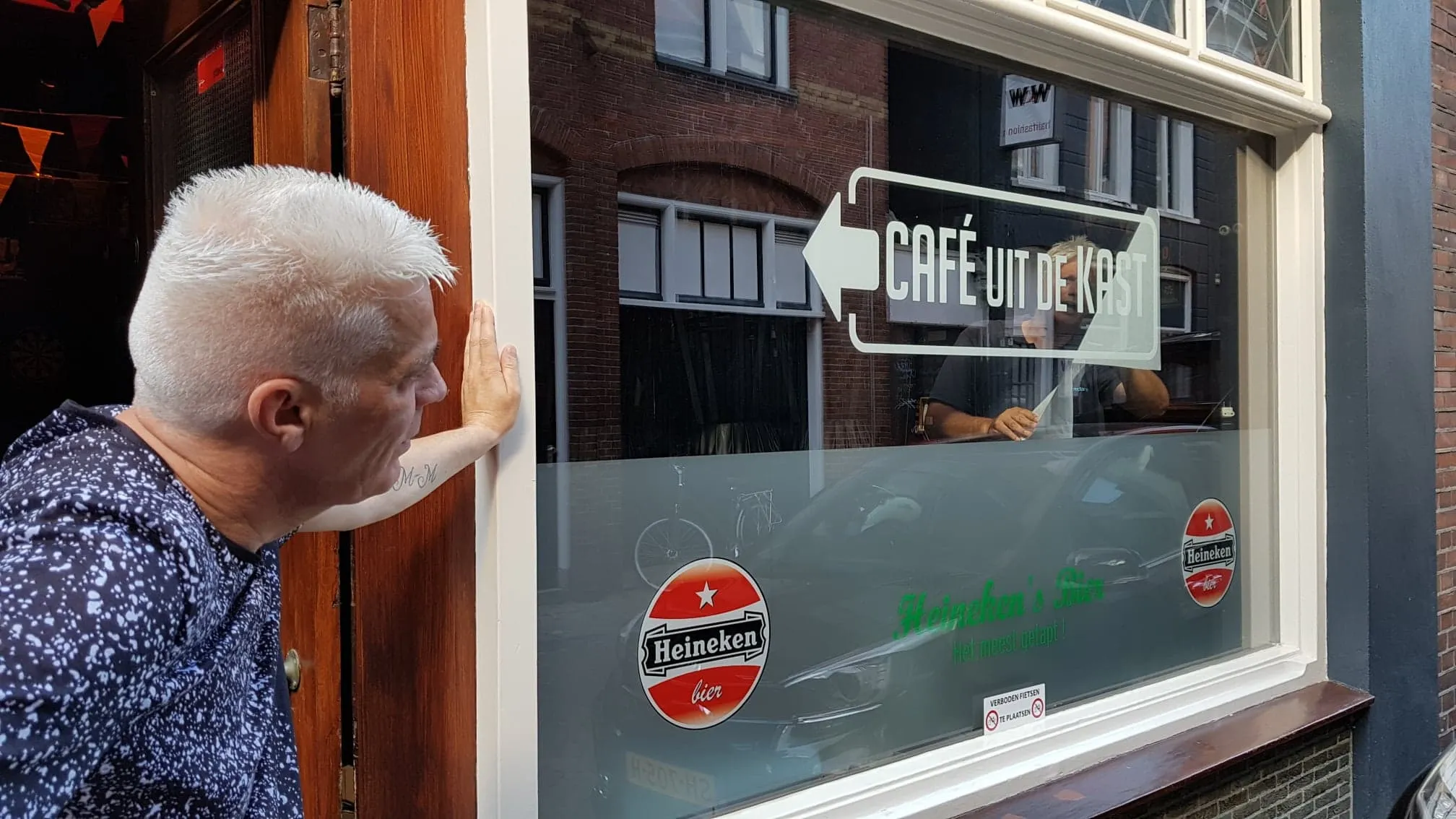 38018485 10155887732303635 3868262247897759744 n caf uit de kast