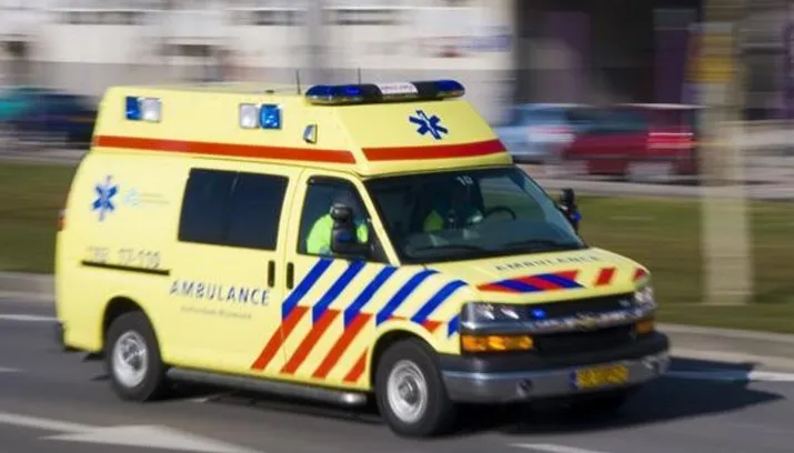 ambulance 715x408 publiek domein de marne nieuws