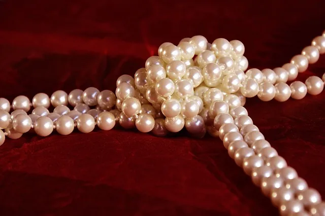 beads 713340 640