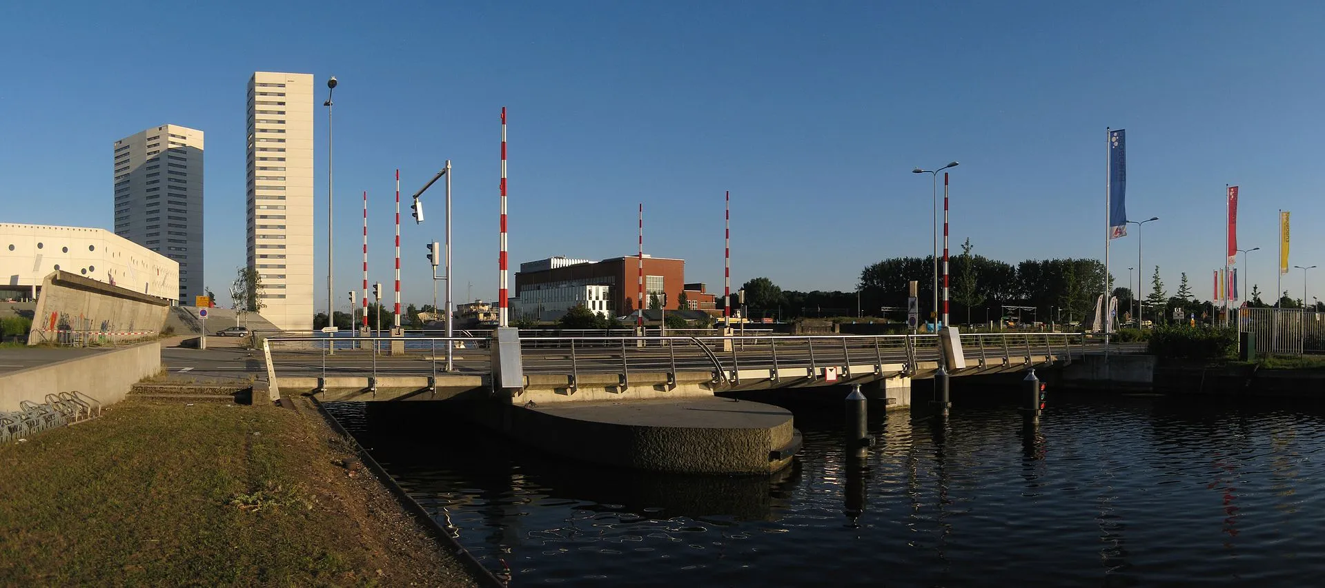 boumabrug oude winschoterdiep groningen nl cc by sa 30 wutsje