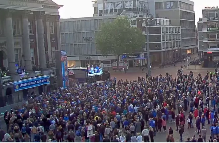 bouwwebcam donar huldiging