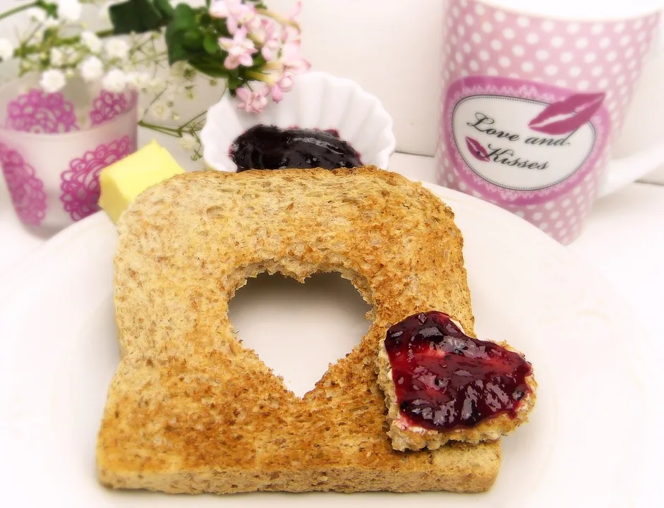 bread toast breakfast butter love heart jam 1949275