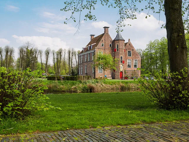 burcht wedde bellingwedde rijksmonument cc by nd 20 creative commons frans berkelaar