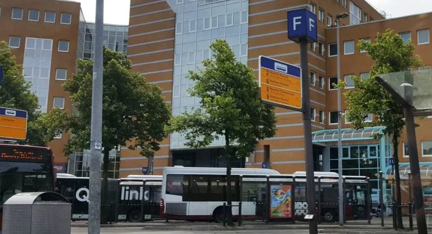 busstation 2 e1506800164868