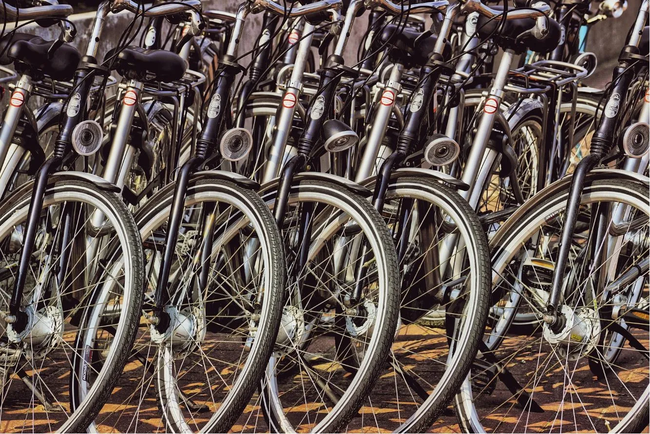bycycles fietsen susanne fotobox at gmxch via pixabay