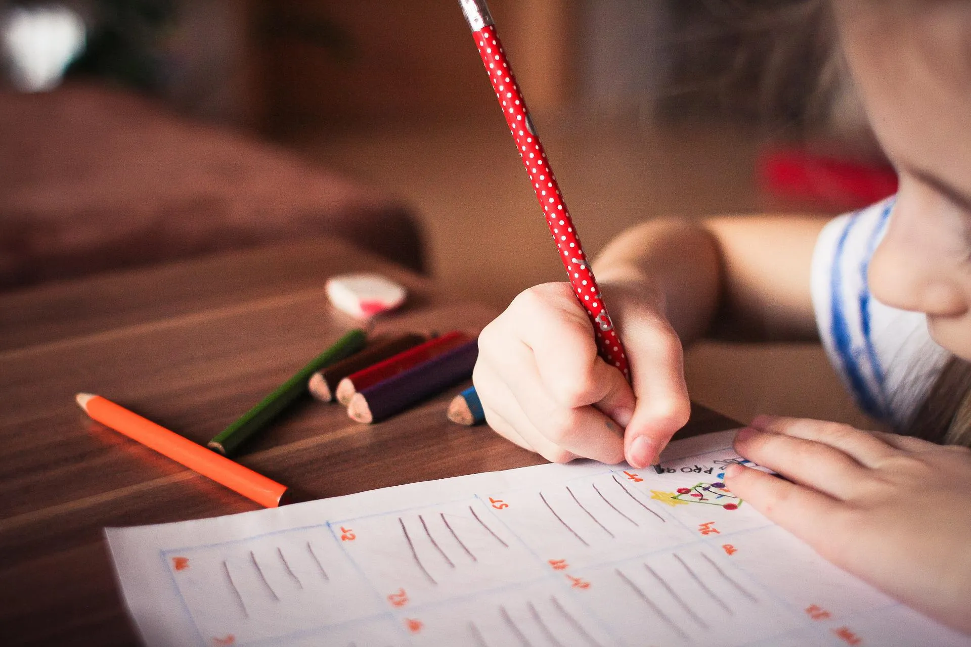 child 865116 1920 kind school spelen free stock photos from wwwpicjumbocom via pixabay