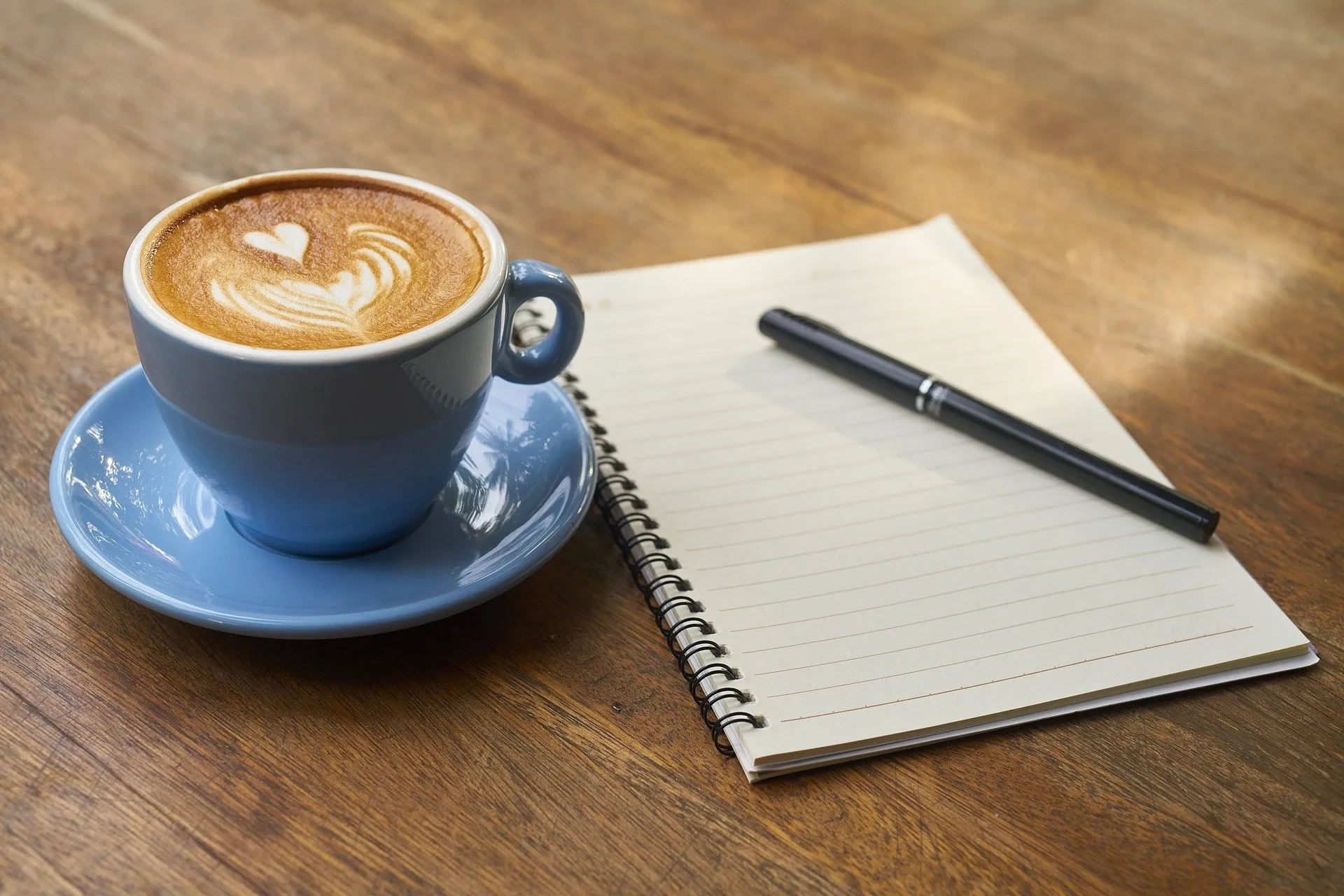 coffee 2306471 1920 keukentafel koffie engin akyurt via pixabay