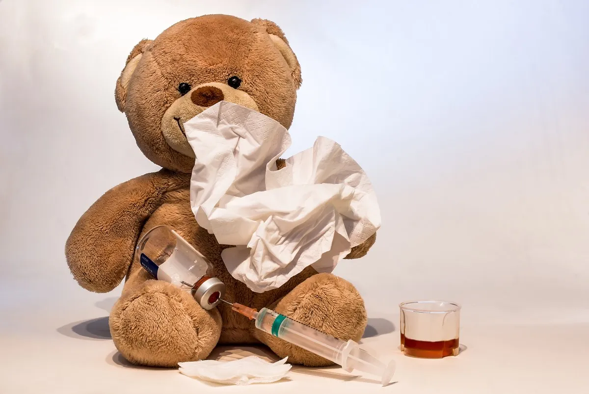 cold flu ill syringe flu vaccination vaccinate make provisions pension 1283009jpgd teddybeer umcg kind teddybear