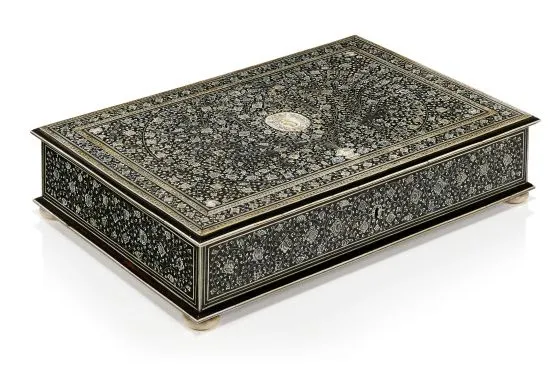 documentenkist foto christies images