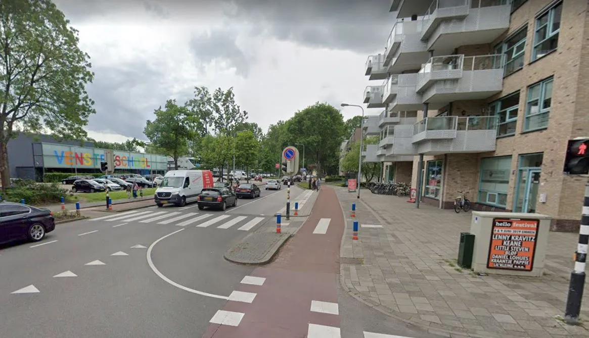 eikenlaan richting winkelcentrum paddepoel