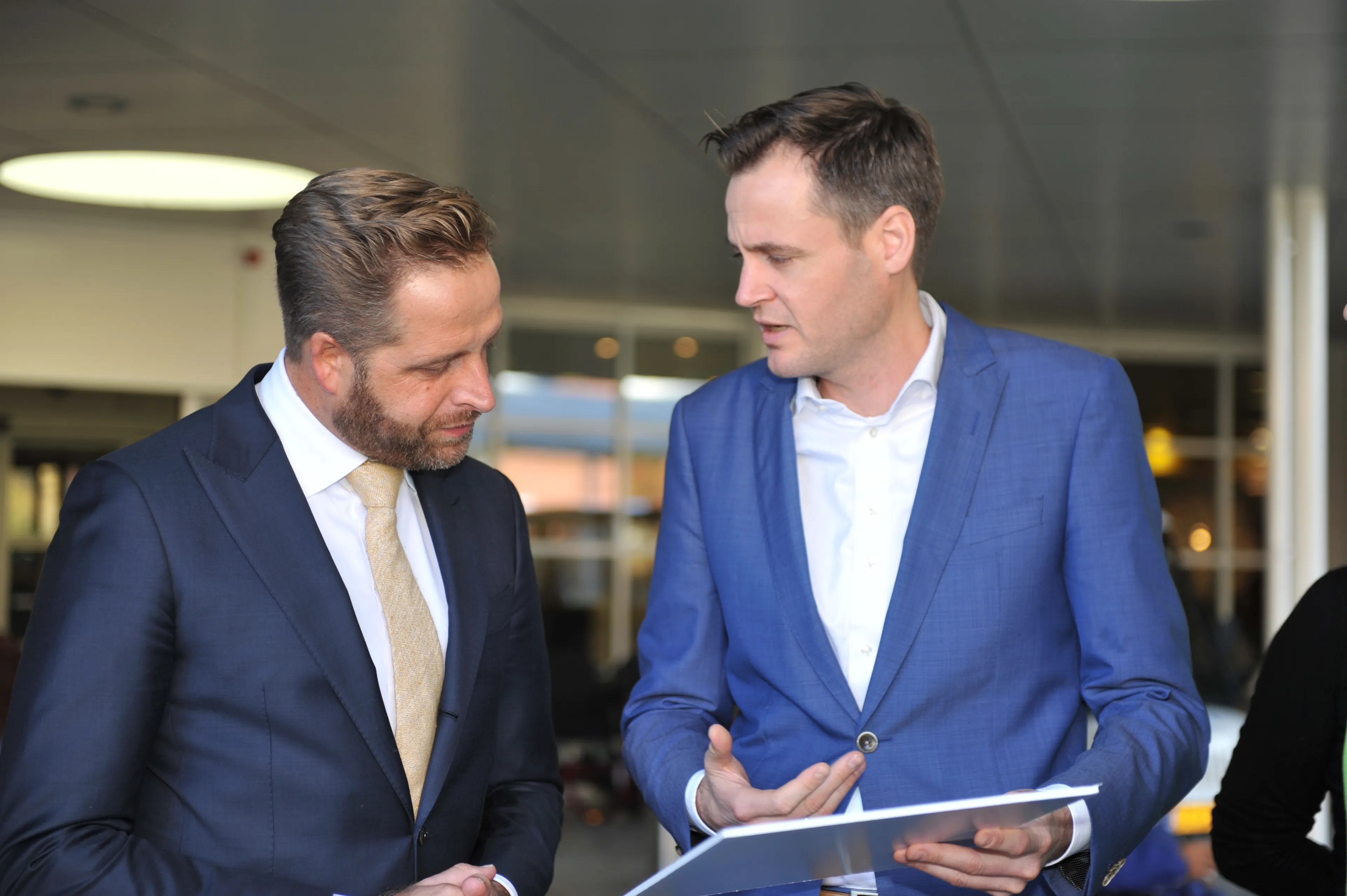 fb1 8877 cda eenzaamheid minister hugo de jonge en rene bolle