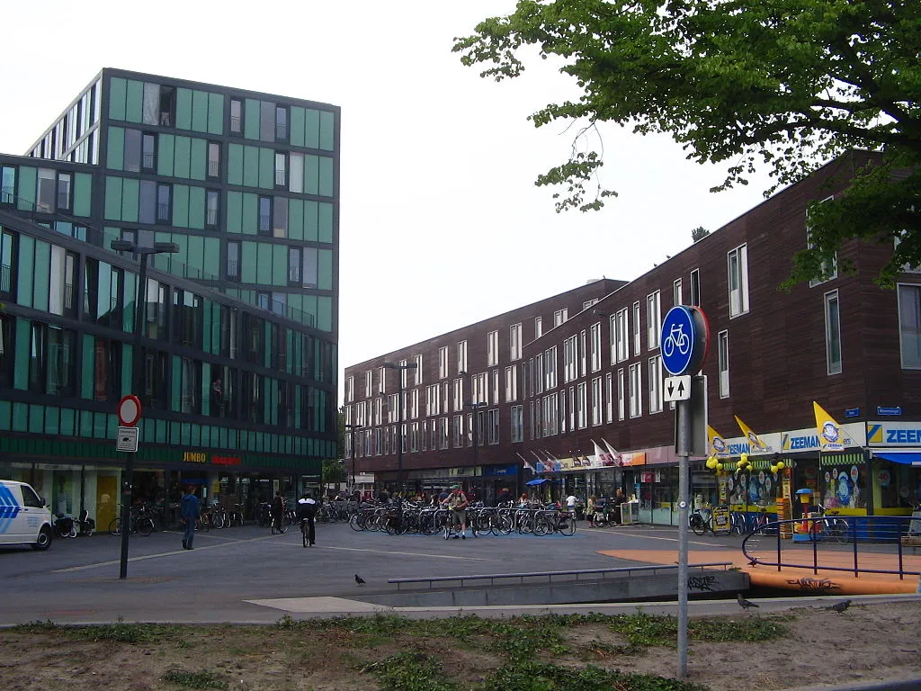 fietsen ciboga 003 cc by sa 30 fredericusl