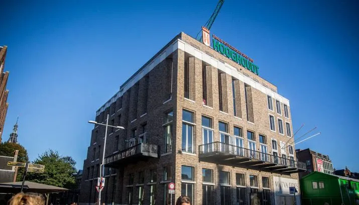 geen geld voor studentencorps vindicat 715x408